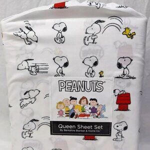 PEANUTS SNOOPY King Size Sheet Set | Snoopy Woodstock Active